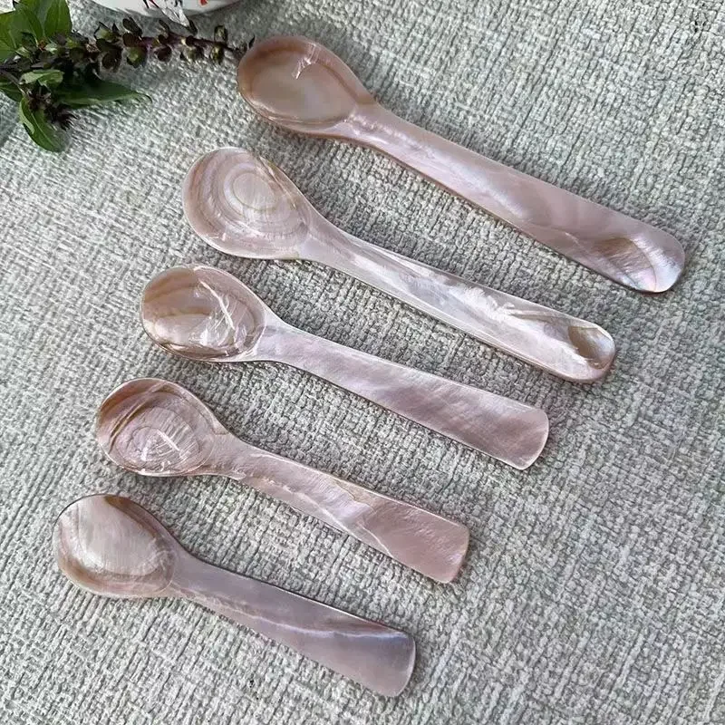 9-13cm Handcrafted Seashell Spoon for Coffee, Dessert Natural Pearl Shell Caviar Spoon for Fine Dining Elegant Natural Seashell