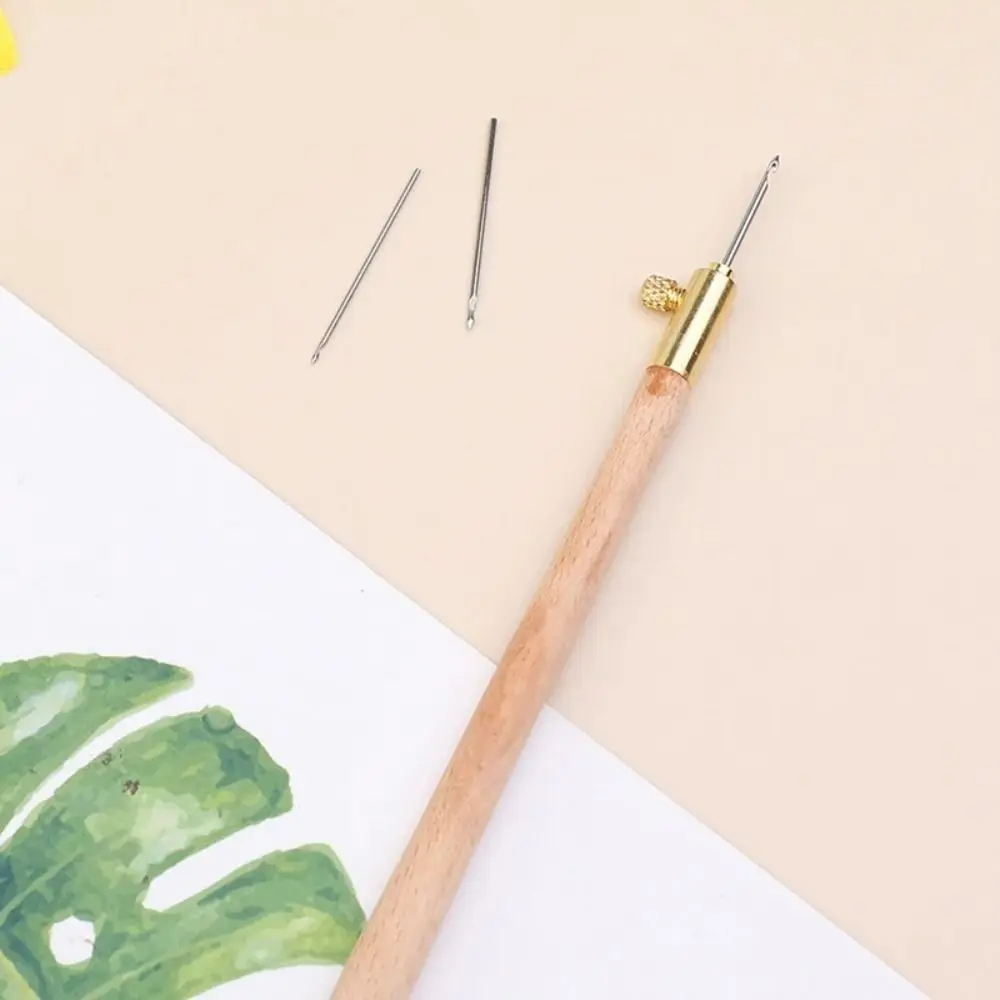 Wooden Handle Embroidery Needles Knitting Hook 3 Needles Crochet Needles Multi Size Cross Stitch Needles Beaded Embroidery view 3