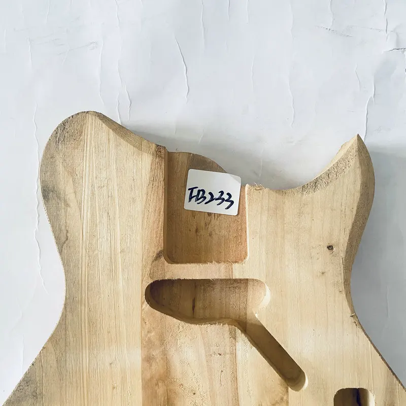 Fb233 Onafgewerkte Natuurlijke Kleur Effen Lindehout Mini Size Elektrische Gitaar Body Met Tl Pickups Voor Vervang Diy