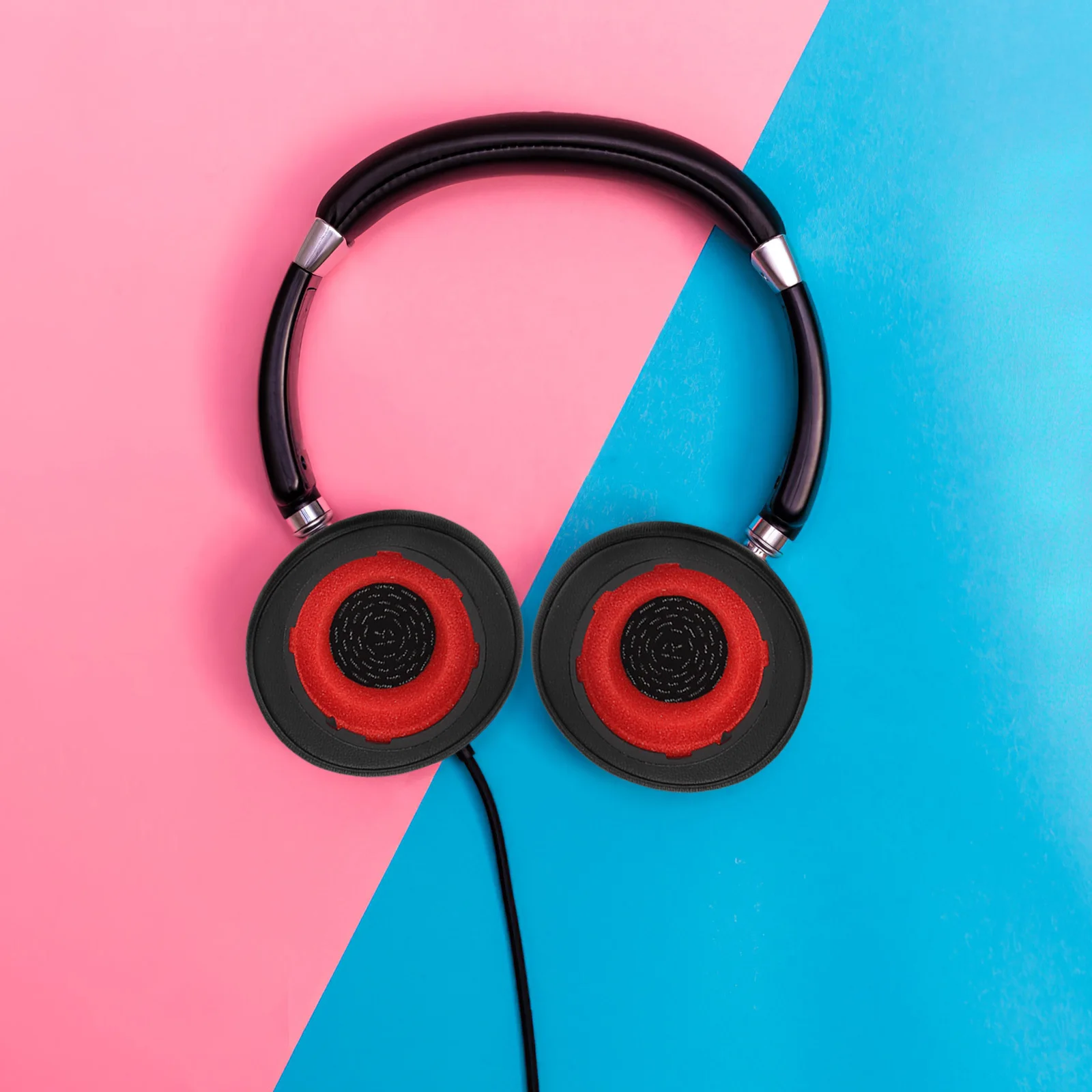 

2Pcs Headset Ear Covers Replacement Cushions Soft Durable Sponge Ear Pads Protective Earphone Accessories