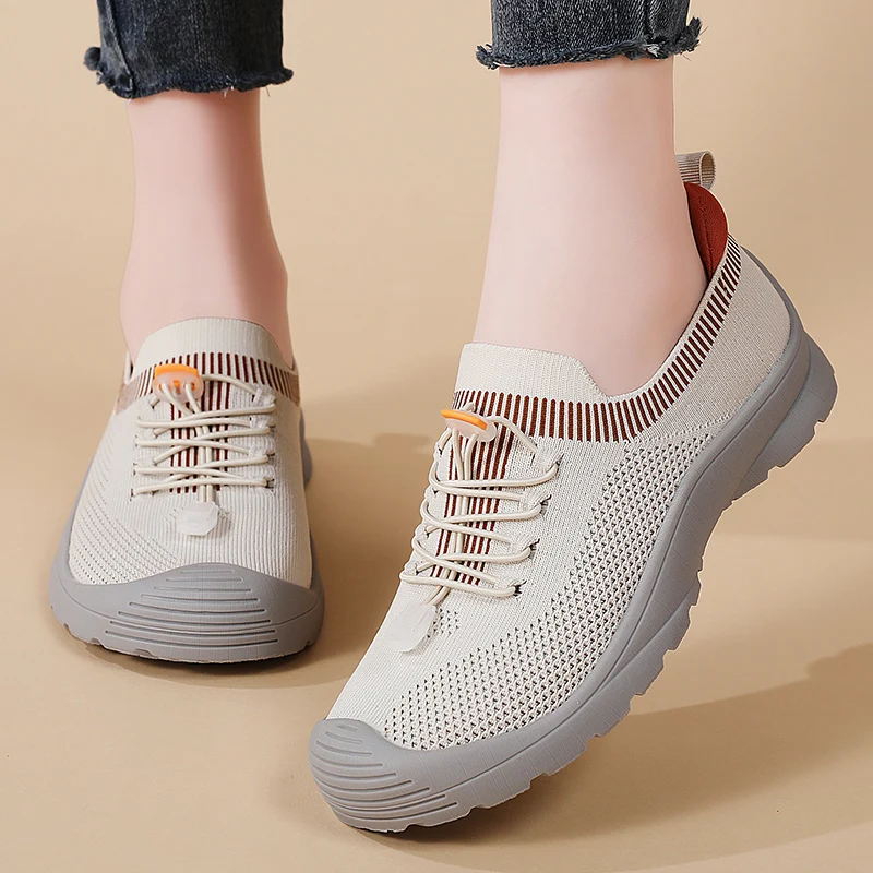 

Non-slip Soft Mom Sneakers 2025 Summer Breathable Mesh Travel Casual Shoes for Women Comfort Lightweight Flat Sport Shoes35-41 ﻿