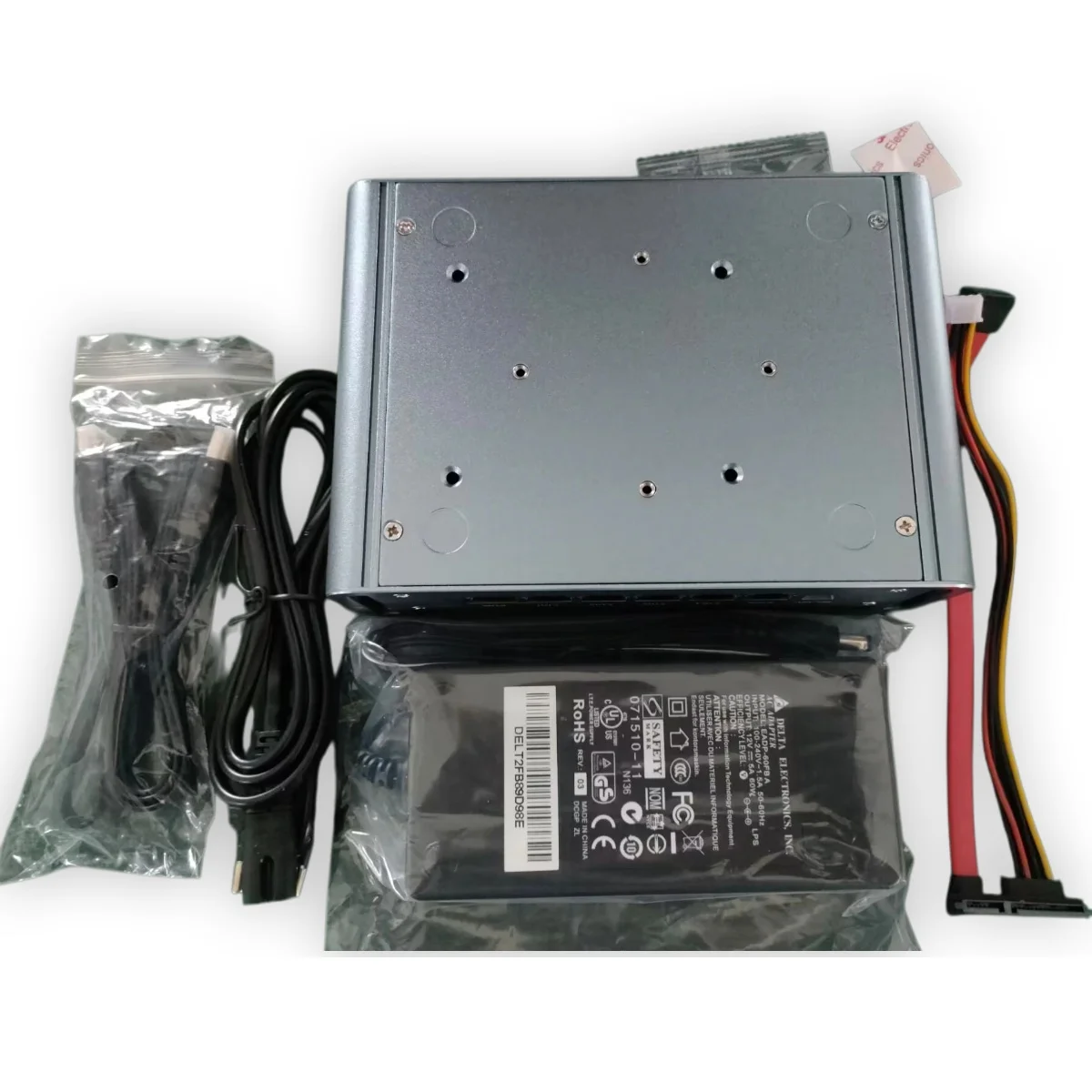 Fan Cooling Mini Firewall Server 6xi226 2.5G Lan Intel Core i7-13620H i5-1345U PFsense Ubuntu Mini PC Gateway DDR5 RAM 2.5" SATA