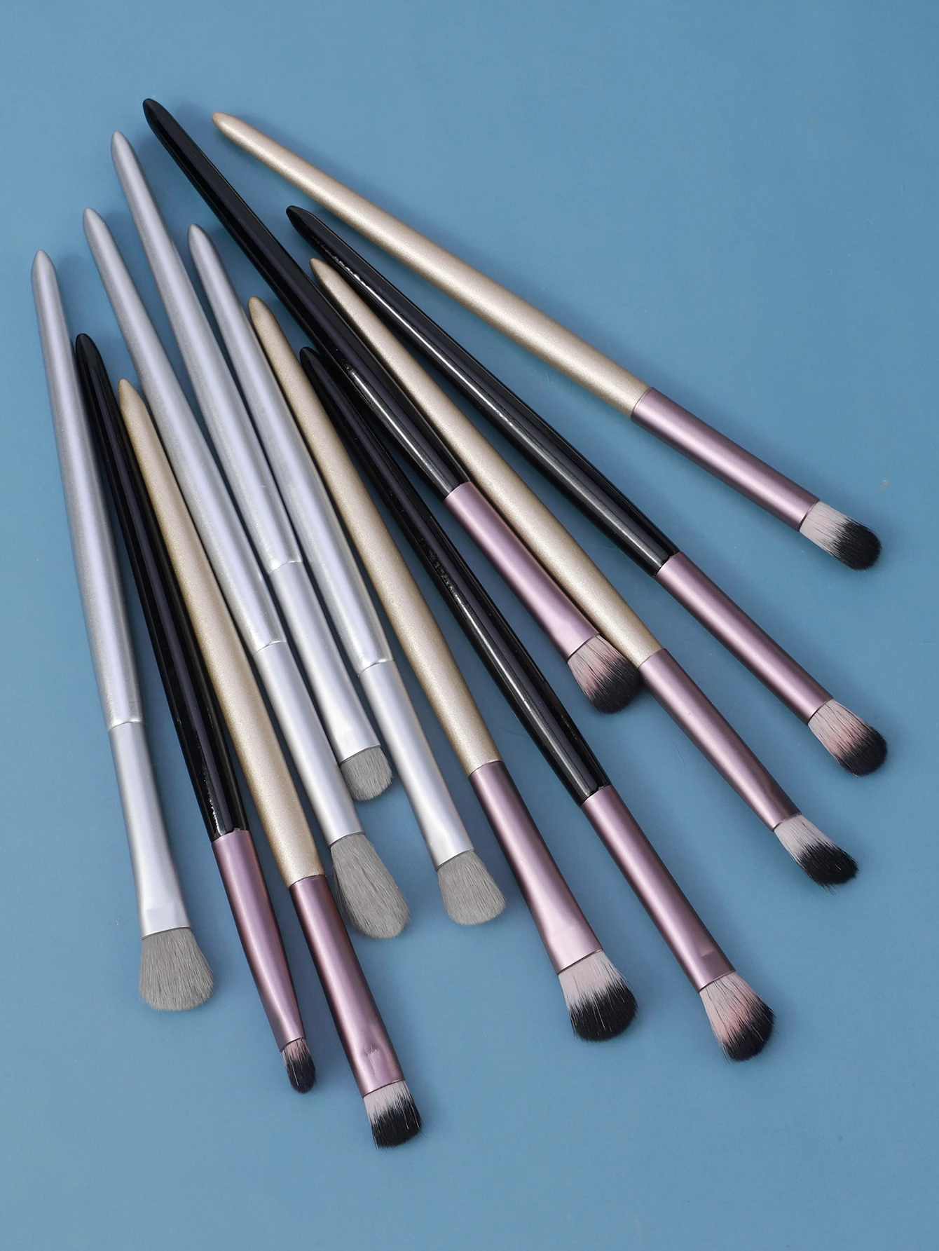 4 Uds pincel delineador de ojos pintura fina párpado de gusano de seda tumbado hasta vala lacrimal pincel para detalles de ojos especial para maquillaje