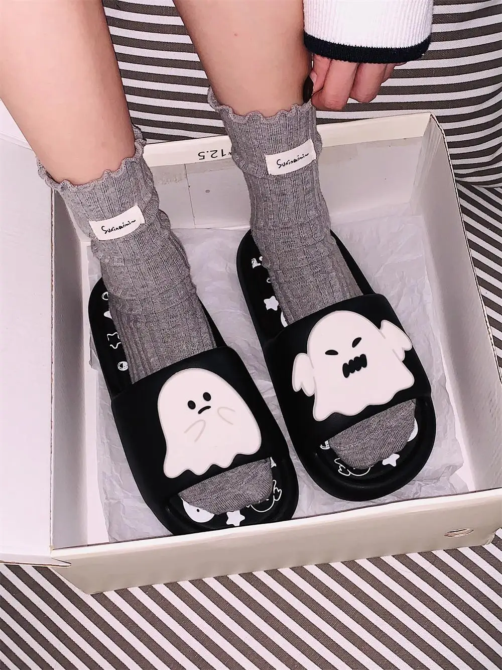 Cute Ghost Couple Fun Cool Slippers Funny Home Slippers Men And Women EVA Outdoor Wear Summer Slipper Flip Flops