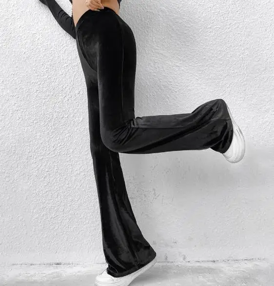 2026 autumn and winter new women's clothing high waisted slim and comfortable micro flared pants velvet casual pants
