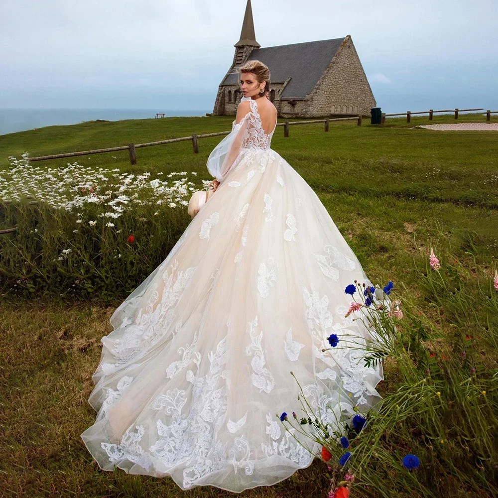 Robe de mariée trapèze personnalisée, col en v profond, avec des Appliques en dentelle perlée, manches bouffantes, dos nu, robe de mariée princesse