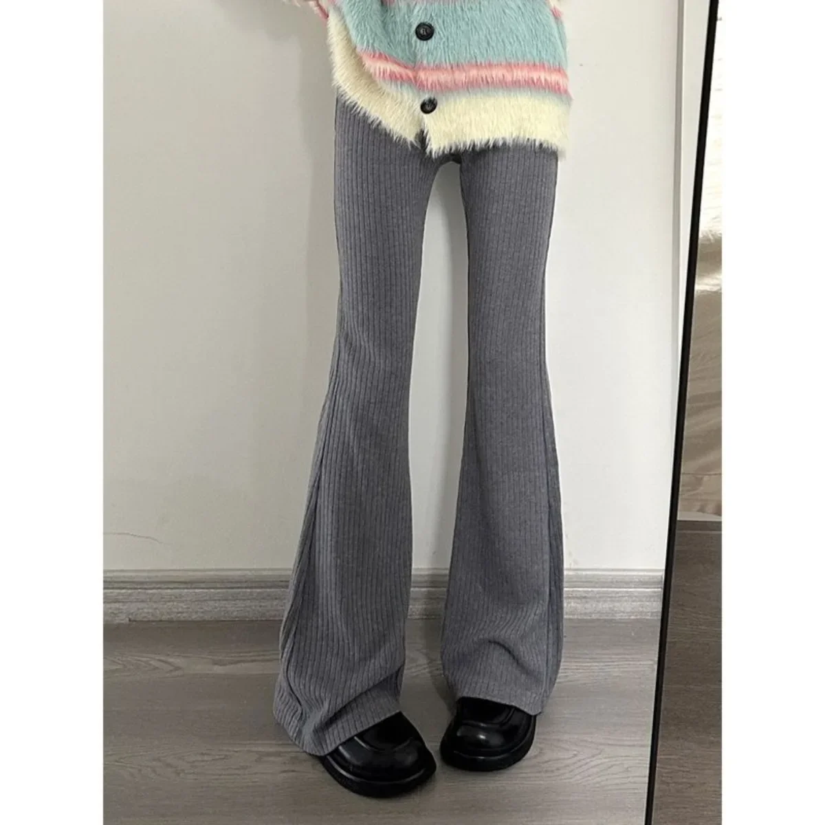 2025 Color sólido moda autocultivo estilo fino Casual mujer Hip Hop holgado Color sólido correr pantalones para correr Pantalones