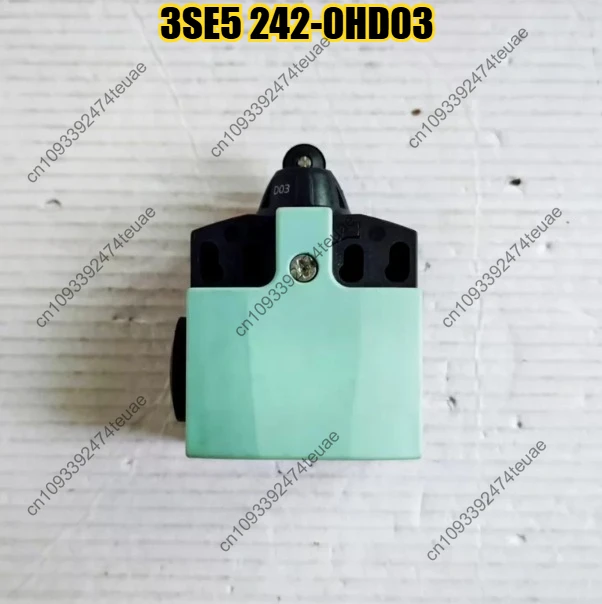 

1pcs Travel Switch 3SE5 242-0HD03 Tested OK