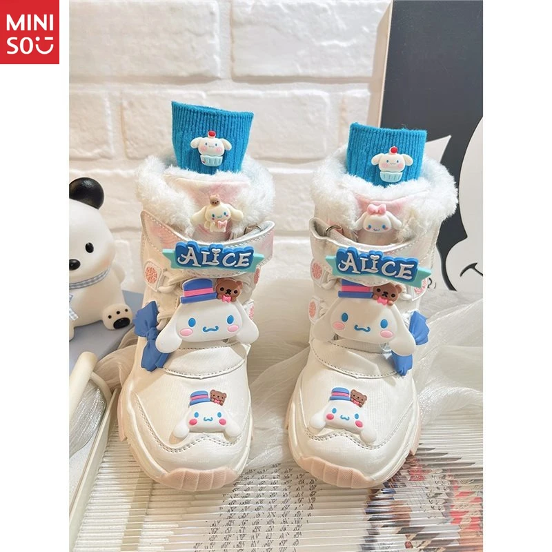 أحذية الثلوج من الفرو الصناعي للفتيات من Miniso - أحذية شتوية جلدية على طراز الأميرة، مبطنة بالقطيفة ودافئة لعام 2025