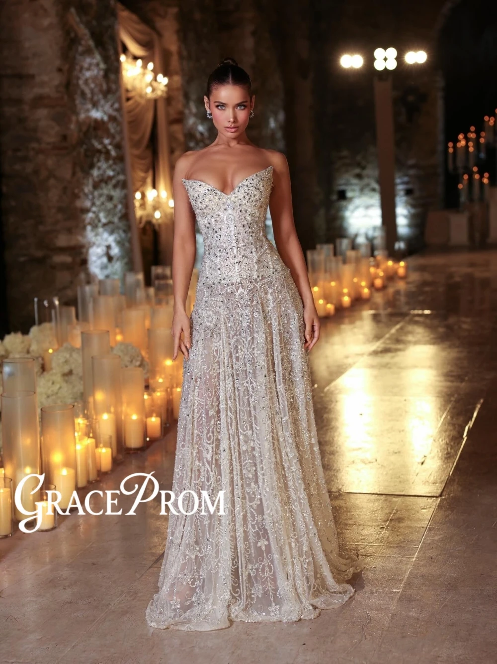 

Crystals A Line Wedding Dress Opulent Sexy V Neckline Customized Bride Wear Glitter Delicate Bridal Gown For Weddings No Cape