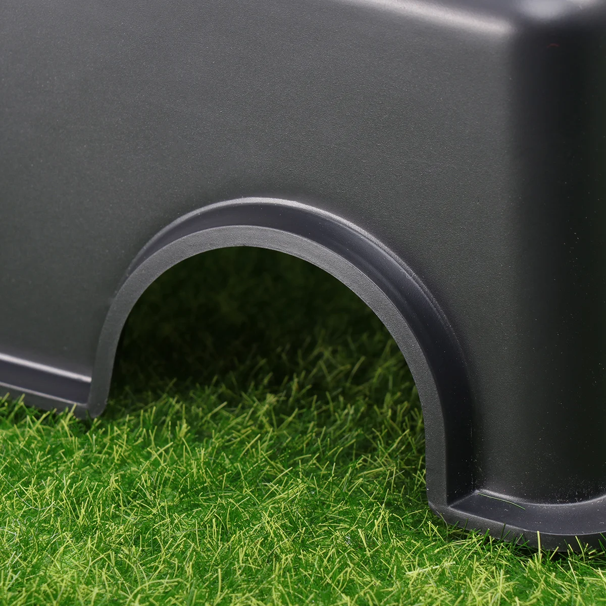 

Humidifying Reptile Hide Nest Strong Eco-Friendly Material Realistic Design Safe Rest Place for Pets Reptile Cave Shelter Home