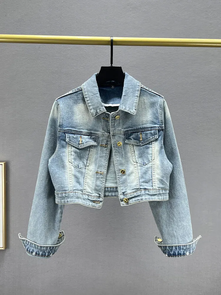 

Женская джинсовая куртка 2024 года, новая весенняя модель, свободного кроя, стройнящая, с длинными рукавами, универсальная, с воротником, на пуговицах, из смесового хлопка