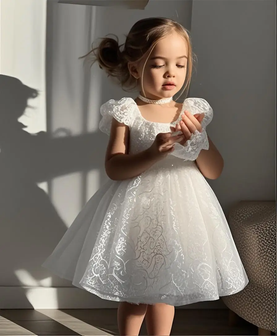 elegante-abito-da-principessa-per-bambina-con-applicazioni-in-pizzo-bianco-e-maniche-corte-per-matrimoni-prima-comunione-e-feste-di-compleanno