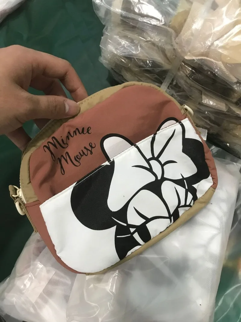 Disney\'s New Thin Down Material Cartoon Cute Mobile Phone Shoulder Bag Female Minnie Headdress Personalized Small Crossbody Bag