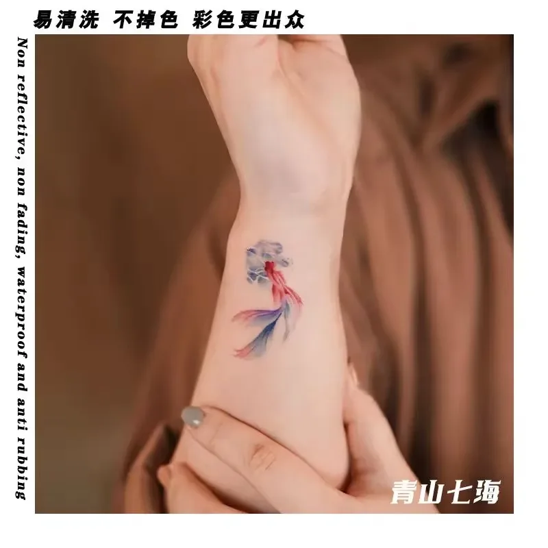 Pegatina de tatuaje de mariposa de dibujos animados para mujer, tatuaje falso impermeable, tatuajes temporales de arte Sexy, pegatina de tatuaje duradera para brazo y muñeca