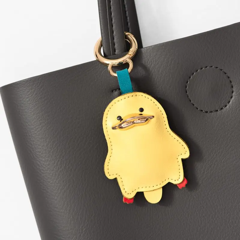 

Handmade Genuine Leather Animal Keychain Set - Cute Duck, Mouse & Bear Pendant for Car Keys/Bags, Unique Gift Accessories