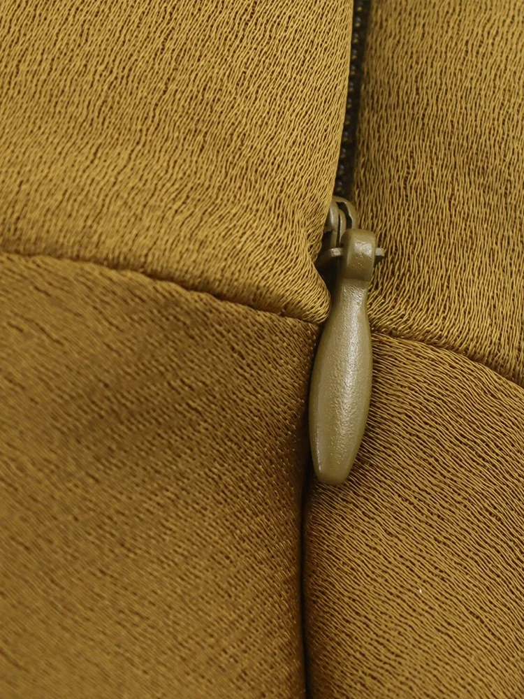 Europese en Amerikaanse stijl herfst nieuwe modetrend temperament dameskleding satijnen textuur V-hals midi lange jurk