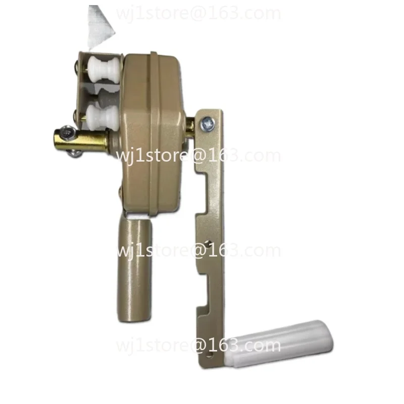 Greenhouse film roller Manual rolling shutter Greenhouse accessories Cultured vegetables Side roll Top roll