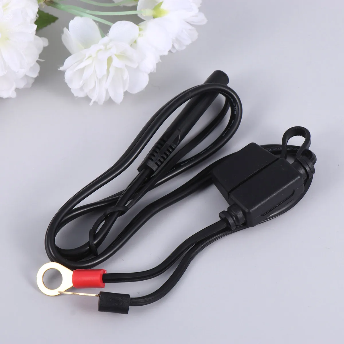 

Black 12V Motorcycle Charging Cable Strong Plastic Metal Design Compact Lightweight for on The Go Charging Anytime