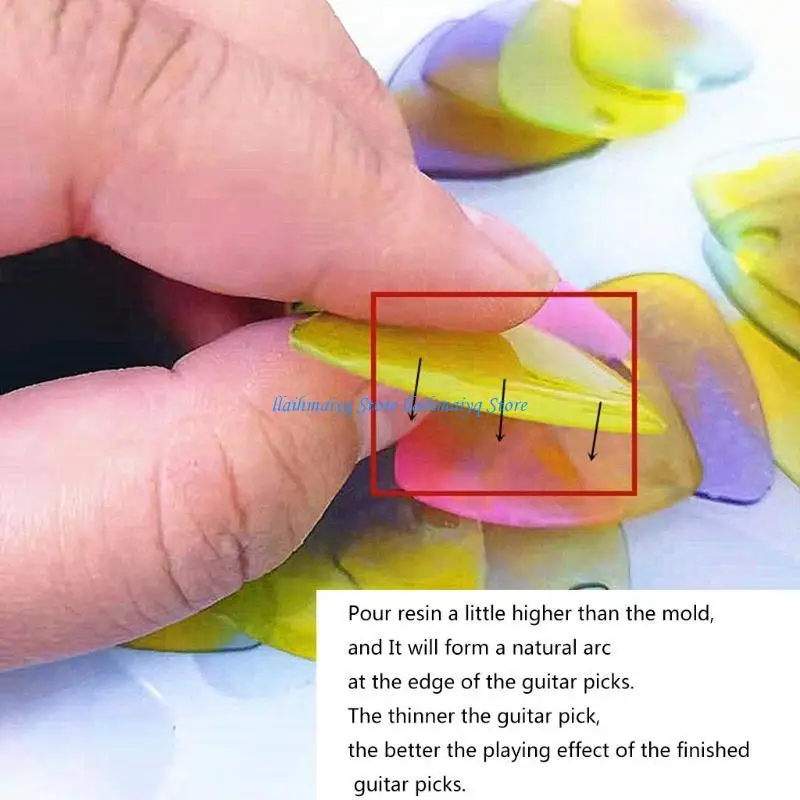 

573B Resin Mold Geometric Triangular Plectrum Pick Silicone Mold Jewelry Pendant Making Tool DIY Musical Instrument Accesso