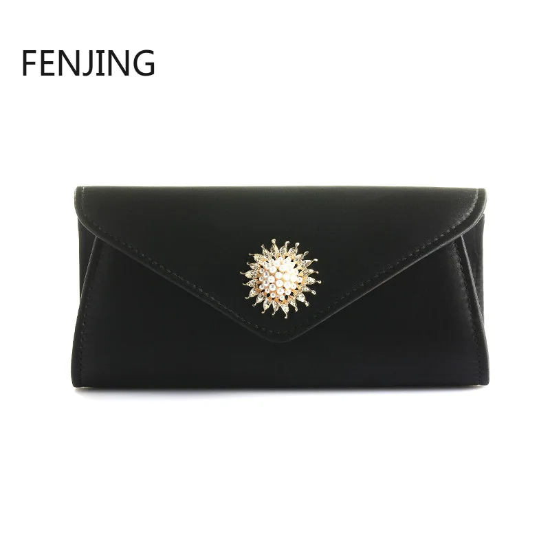 Envelope Clutch Bags Black Velvet Diamonds Shoulder Bags with Chain Handbags Fashion Evening Party Clutches Luxury Banquet Purse