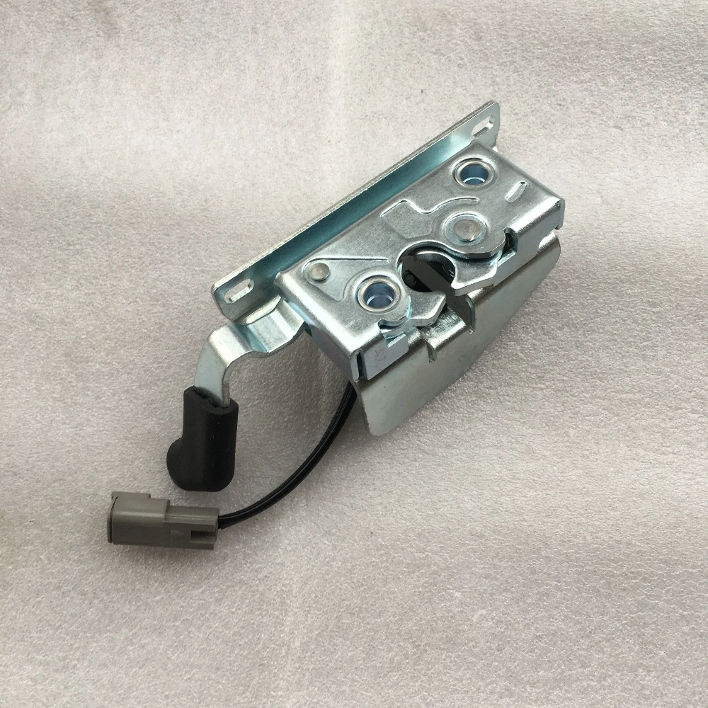 

Door Latch Lock 7109661 Suitable for Bobcat Loader S130 S150 S160 S175 S185 S220 S300 S450 S530 S550 S570 S595 S650 S750 S850