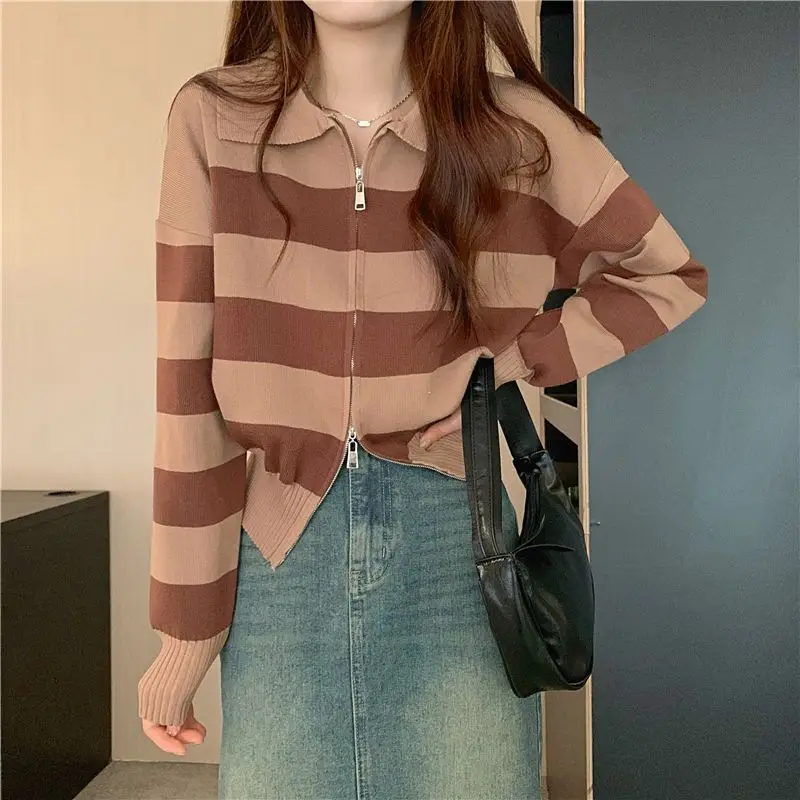 New Color Blocking Striped Polo Collar Zipper Long Sleeved Sweater Knitted Top Women's Cardigan Jacket