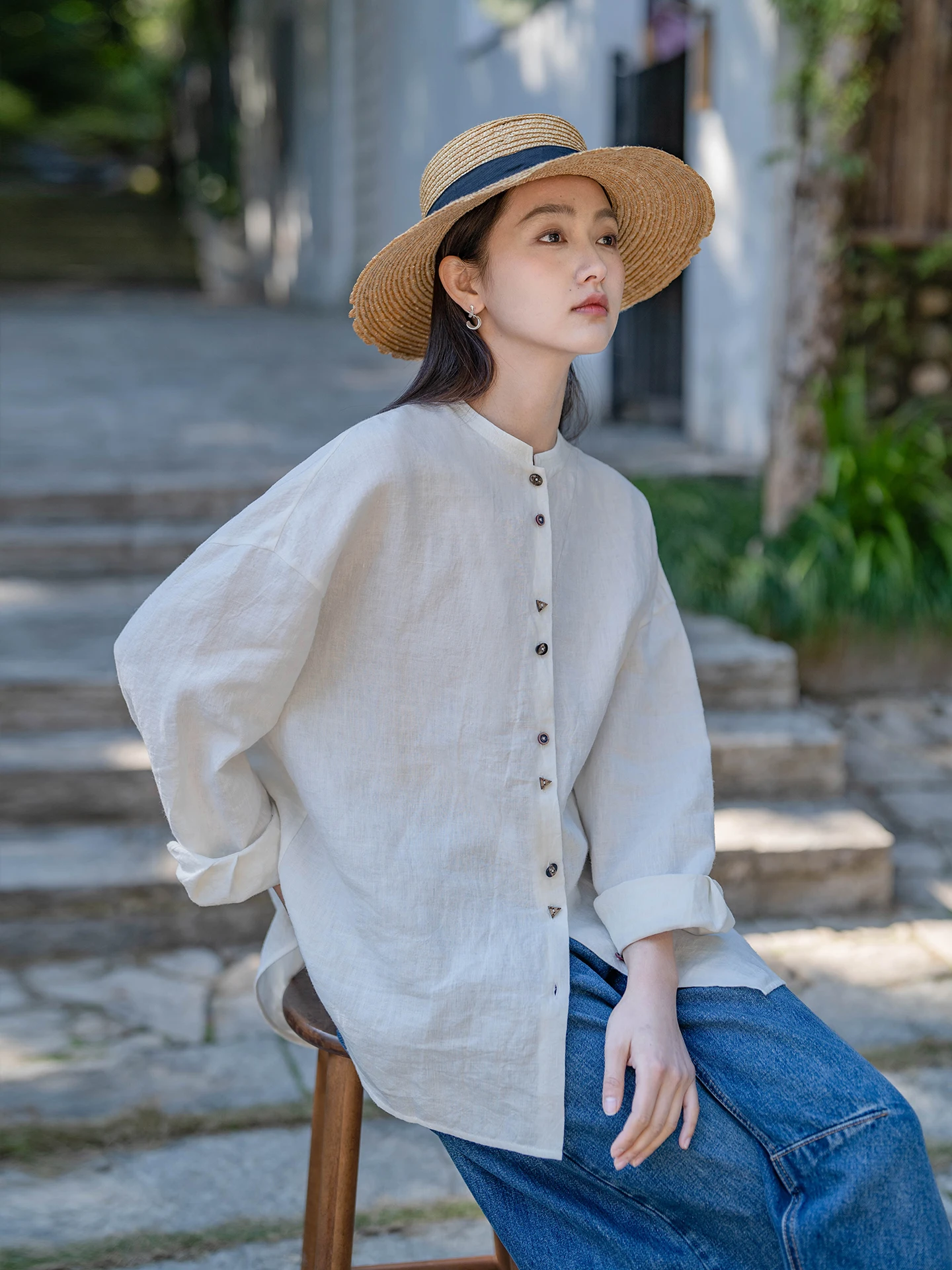 

Оригинальный весенний комплект из 4 предметов: льняной кардиган с круглым вырезом и открытыми плечами, длинная юбка, белая женская юбка в восточном стиле.