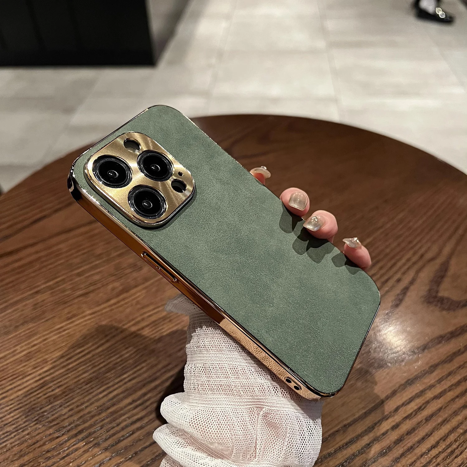 Schaffell-Handyhülle für iPhone 11, 13, 12, 14, 15, 16, 17, Pro Max, Luftbeschichtung, Stoßstange, Drehung, Pelz, Lammleder, Metalllinse, Handyhülle – Detail 13