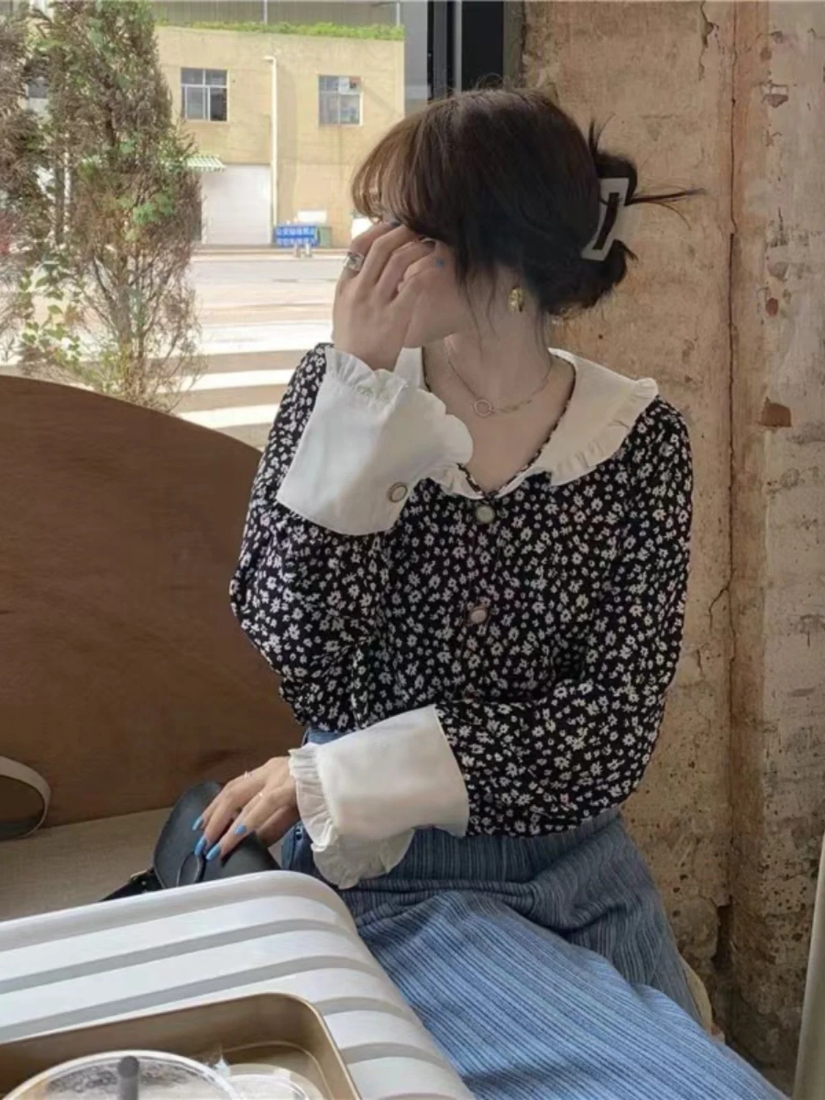

Sweet Design Wooden V-Neck Long Sleeve Floral Print Women's Shirt Spring Autumn Small Color Collision Turn Collar Top