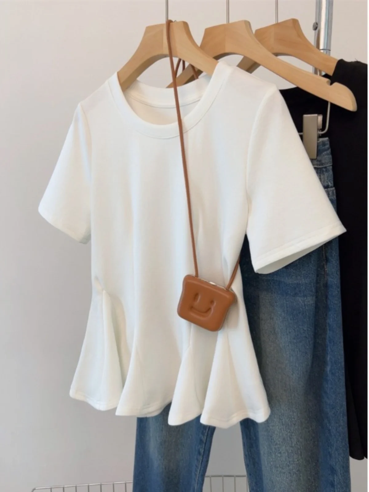 

Pleated White Short Sleeve T-Shirt Women's Summer plus Size Beautiful Fluffy Cover Belly Top Korean Style Loose Fit