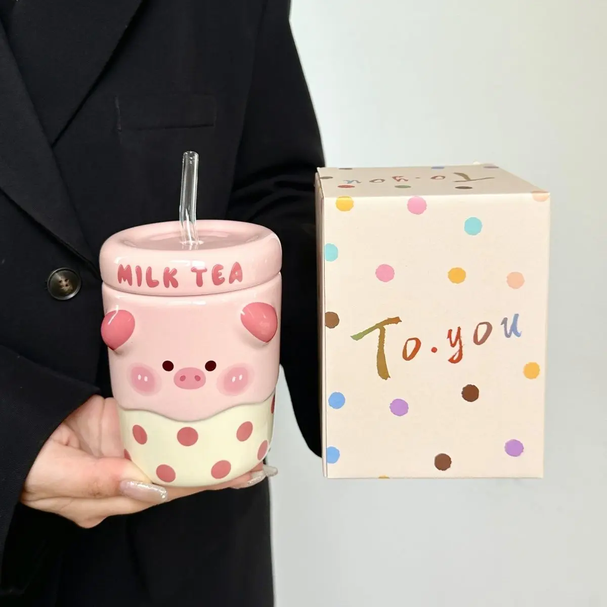 Cute Little Pig Couple Dormitory Ceramic Straw Cup For Girly Girls Perfect Gift For Girlfriend Or Bestie's Birthday
