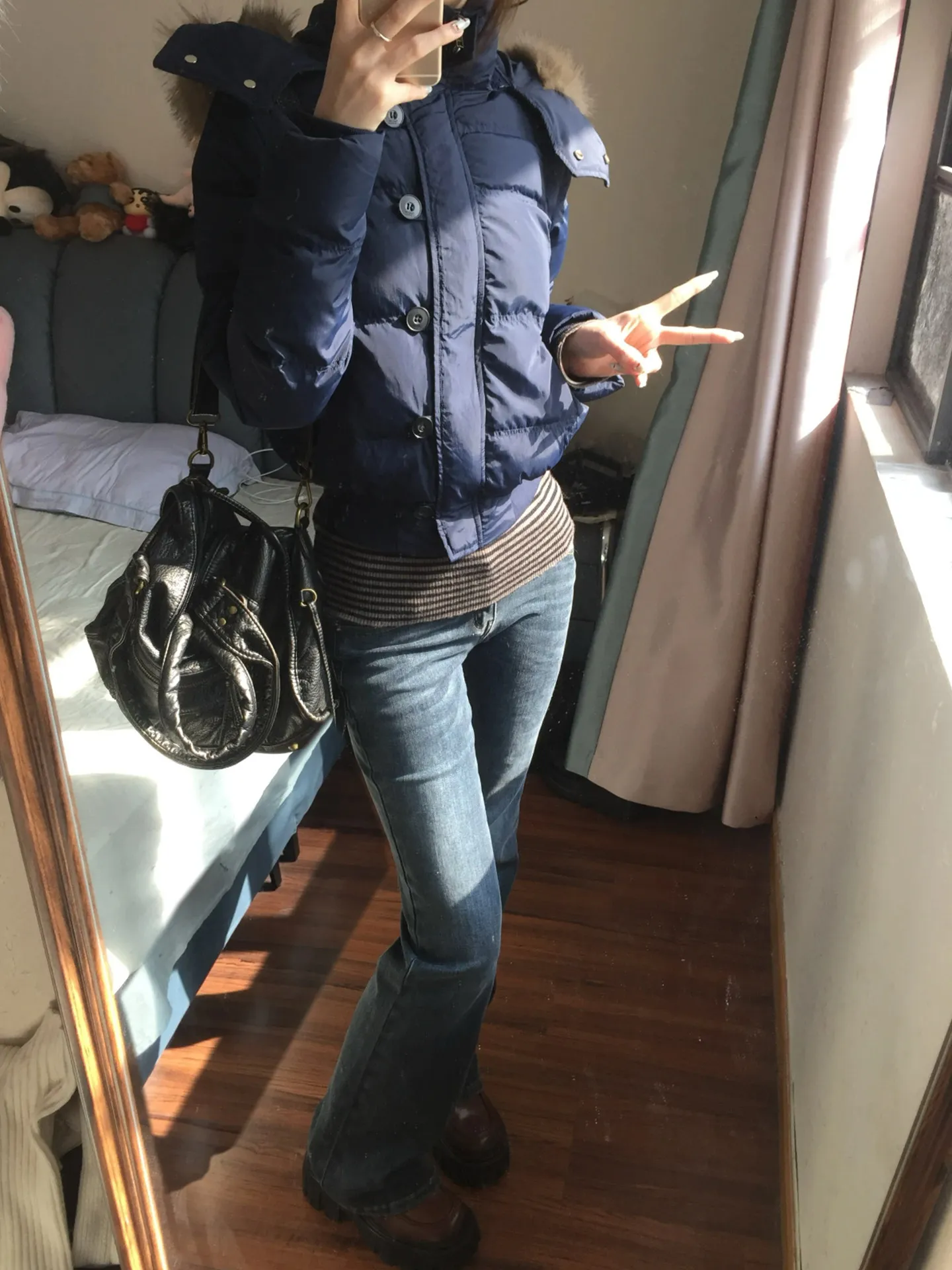 Korean Large Fur Collar Short Padded Jacket Women 2026 Winter New Thick Hooded Parkas Women Retro Zipper Button Puffer Jackets