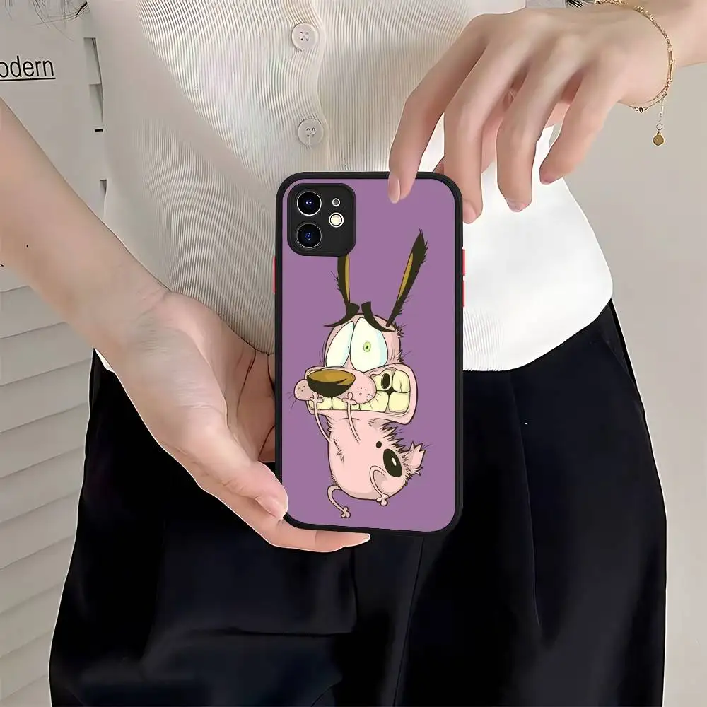 Casing Kartun C-Courage The C-Cowardly D-Dog Untuk iPhone 16 15 14 Plus 13 12 11 Pro Max X XS MAX Transparan Matte Anti Benturan