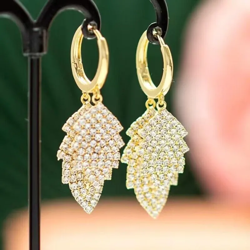 Unique Design Shiny Double Zircons Leaf Earrings for Women Fashion Personalized Daily Accessories Party Jewelry Birthday Gifts