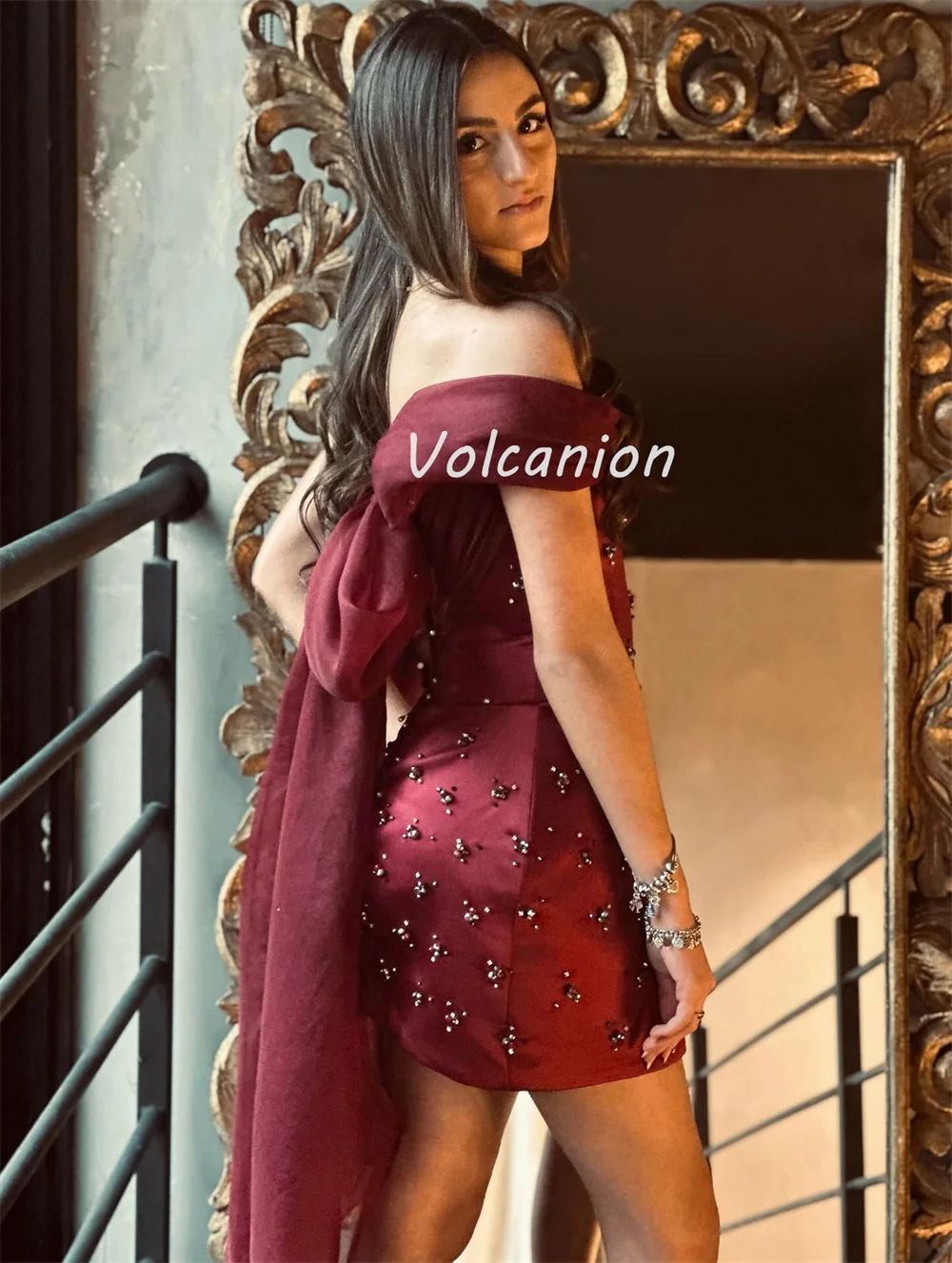 Индивидуальные современные стильные модные шармезные стразы со складками трапециевидной формы с открытыми плечами мини-платья на заказ сексуальные платья для особых случаев