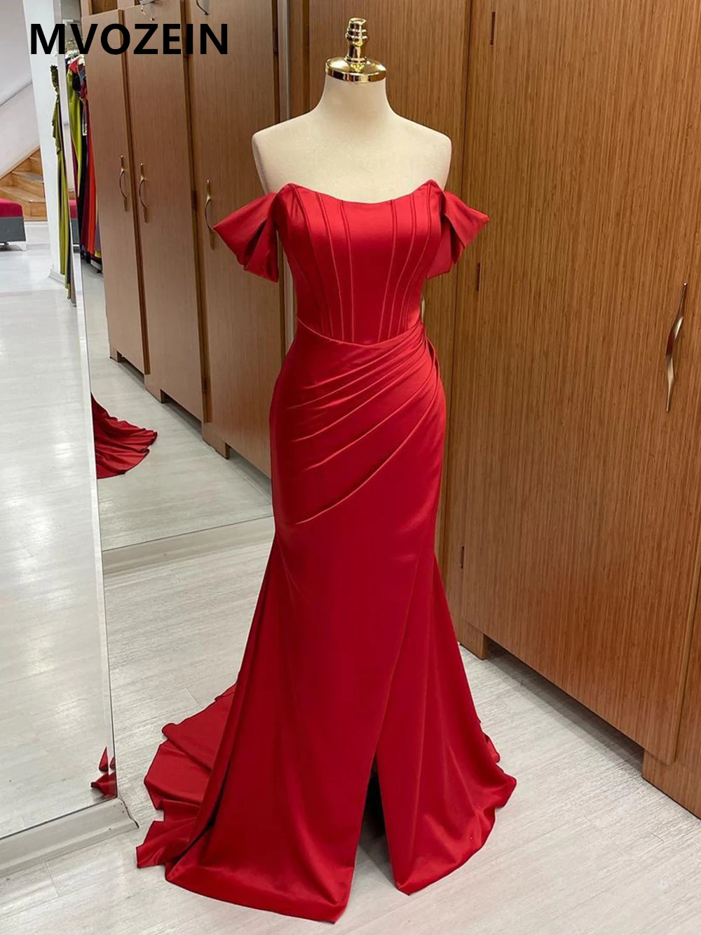 Robe de soirée en Satin sirène pour femmes, élégante, rouge, épaules dénudées, fendue, longueur au sol, robe de soirée formelle, 2023