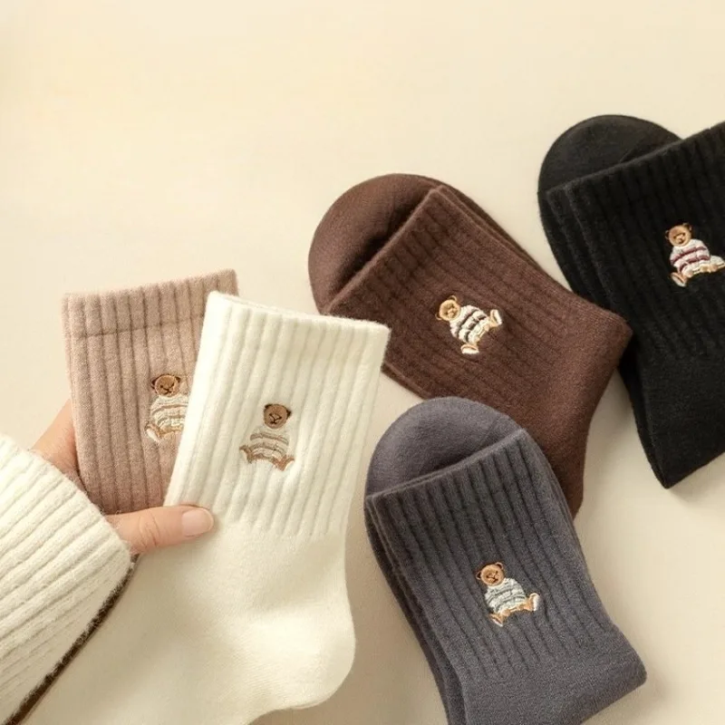 

1/5 pairs Casual Comfortable Women's Mid Socks Spring New Cartoon Cute Women's Socks Fashion Versatile Thick Stacked Socks
