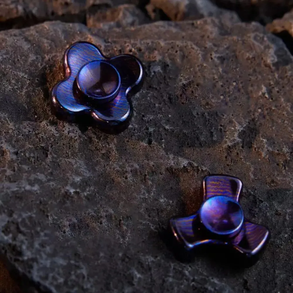 KASH EDC Super Mini Fidget Spinner Timascus Zircuti Mokume Multi-blade Fidget Spinner Oryginalne Projekty Gadżety Redukujące Lęk