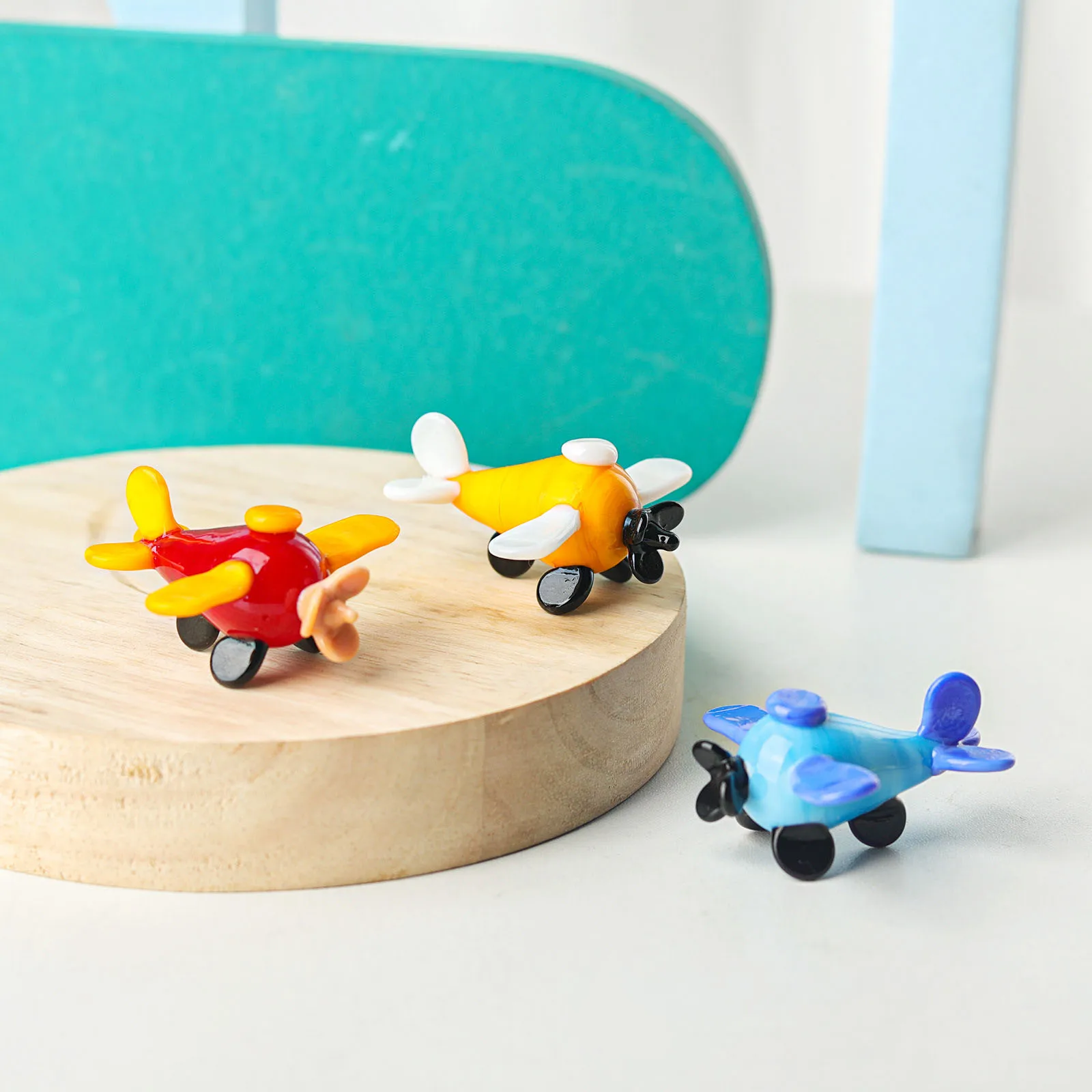 Handcrafted Retro Fighter Plane Miniature Glass Ornament Handmade Colorful Desk Computer Home Decor Accessory Glazed