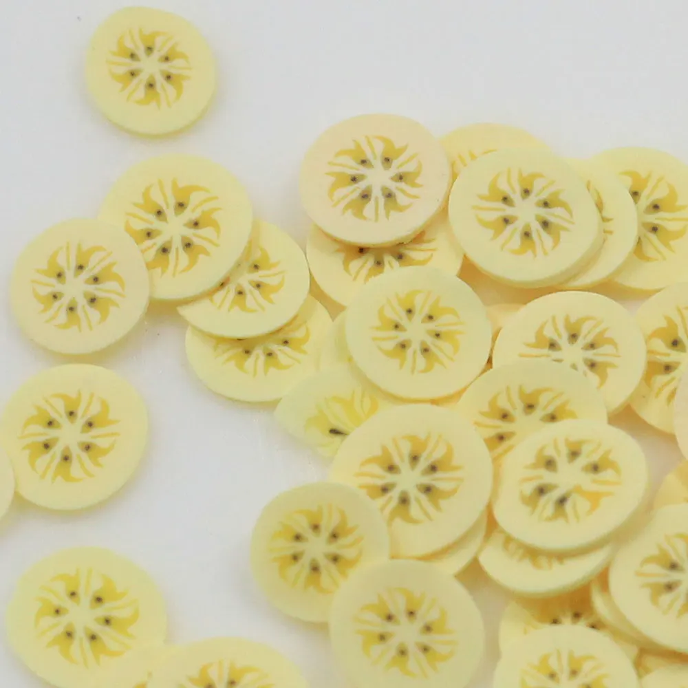 5mm Banana Slice Chips owoce glina polimerowa plastikowe Klei błoto cząstki na tworzenie kartek Tiny śliczne DIY rzemiosło