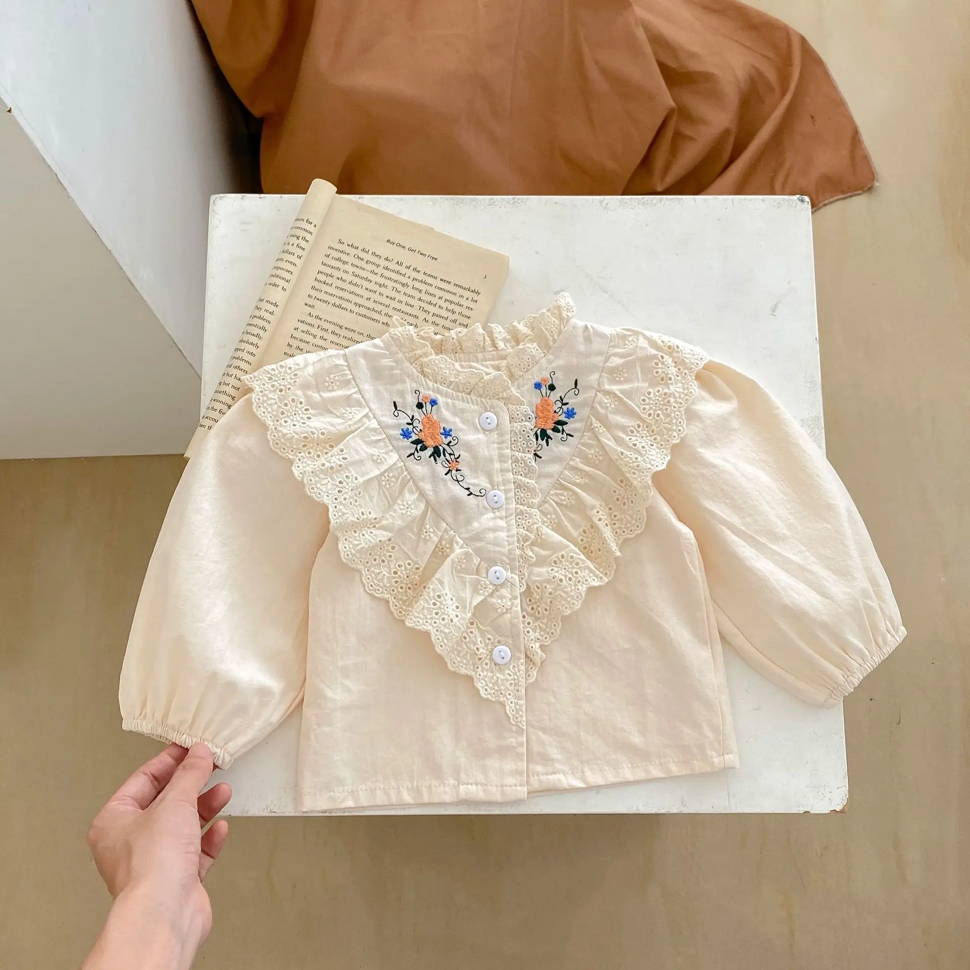 2024 Spring new in kids baby girls clothes children embroidery flower ruffles top shirts+Flower bud shorts infant set 2pcs 0-3Y