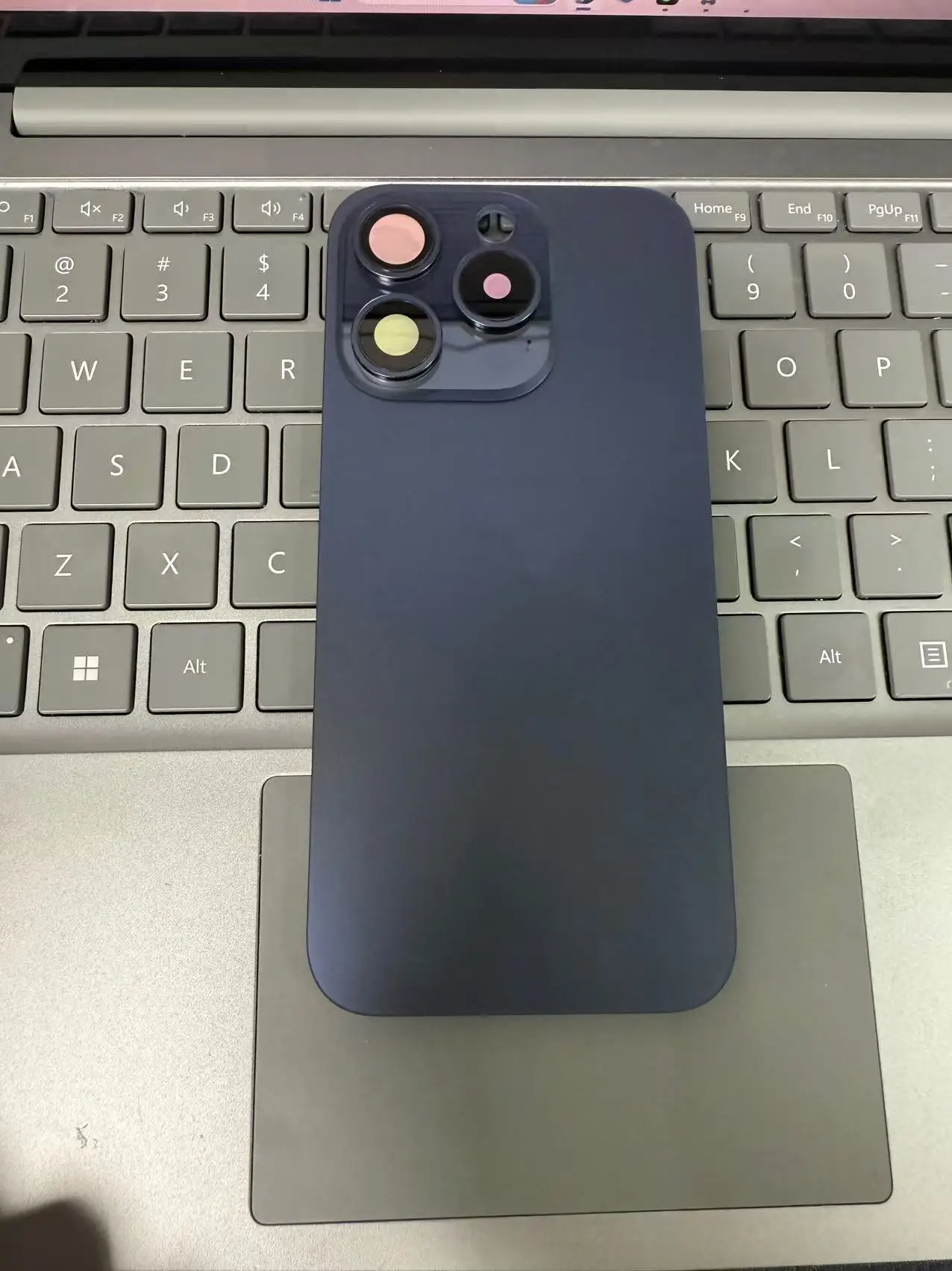 Whole sale 15pro&15promax back glass,with magnet