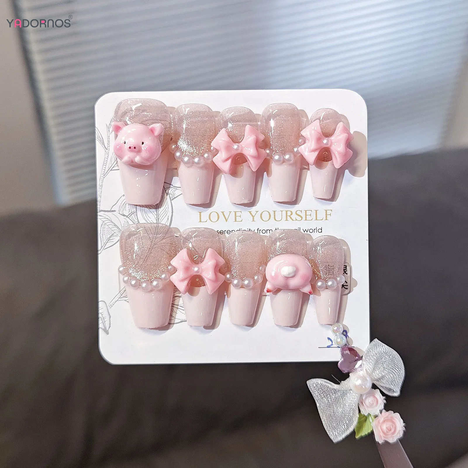 أظافر اصطناعية ثلاثية الأبعاد تشبه الخنازير ، غطاء كامل ، مصنوع يدويًا ، لمعان ، على الطراز الفرنسي ، تصميم اللؤلؤ ، لامع ، للمانيكير