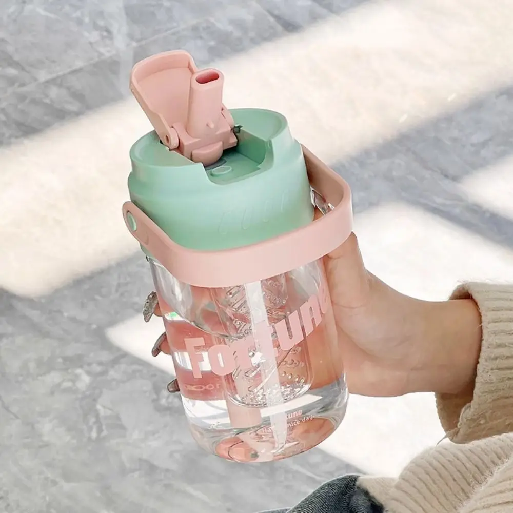 

With Handle Drinking Water Straw Cups High-capacity Tea Partition Straw Plastic Water Bottle Container Leak Proof