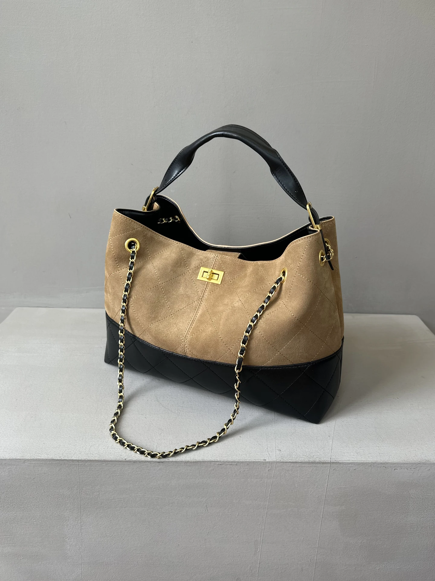 

Top Layer Cowhide Suede Buet Bag Hobo oulder Crossbody Women's Bag Leather Chain Pure Color Commuter Handbag