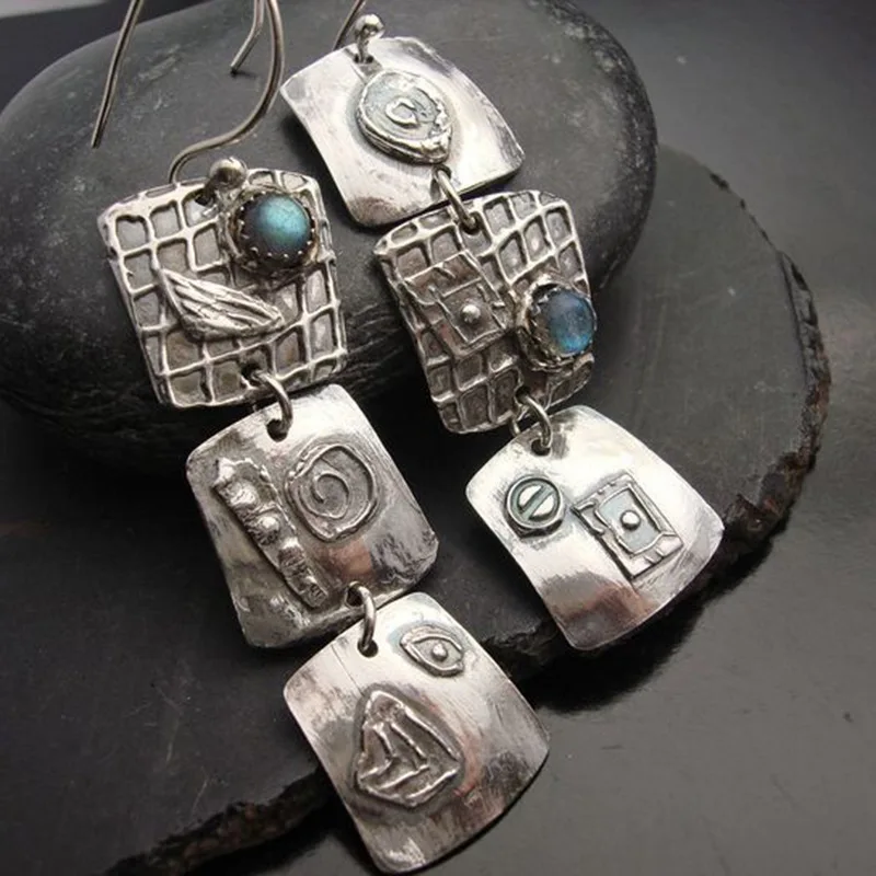 Vintage Ethnic Exaggerated Turquoise Big Dangle Earrings For Women Retro Metal Earring Jewelry for Mother Bohemian Accessories