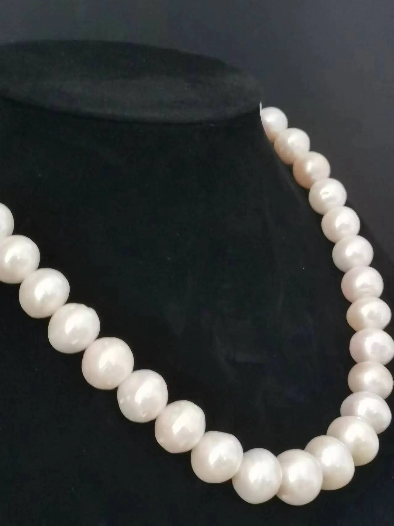 Top Grading AAAA Japanese Akoya 11-13mm white Pearl Necklace 18