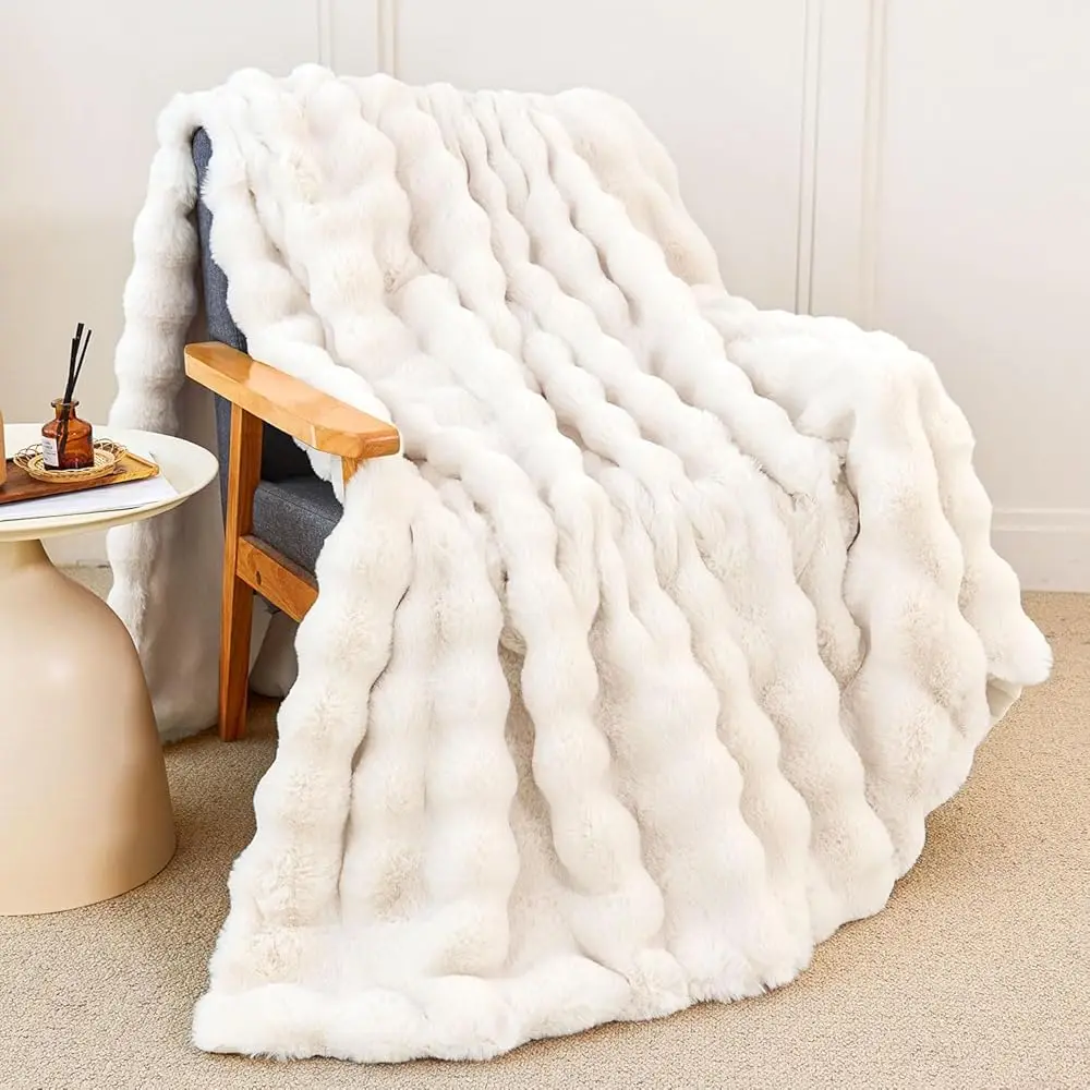 

Faux Rabbit Fur Throw Blanket For Couch, Fluffy Warm Plush Thi Bubble Blanket For Bed Sofa Living Room, Soft Cozy Furry