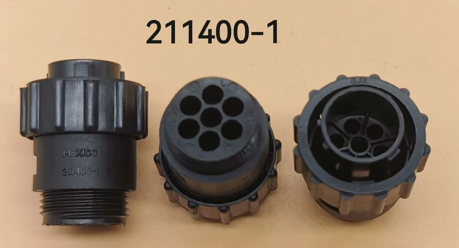 

original connector 211400-1